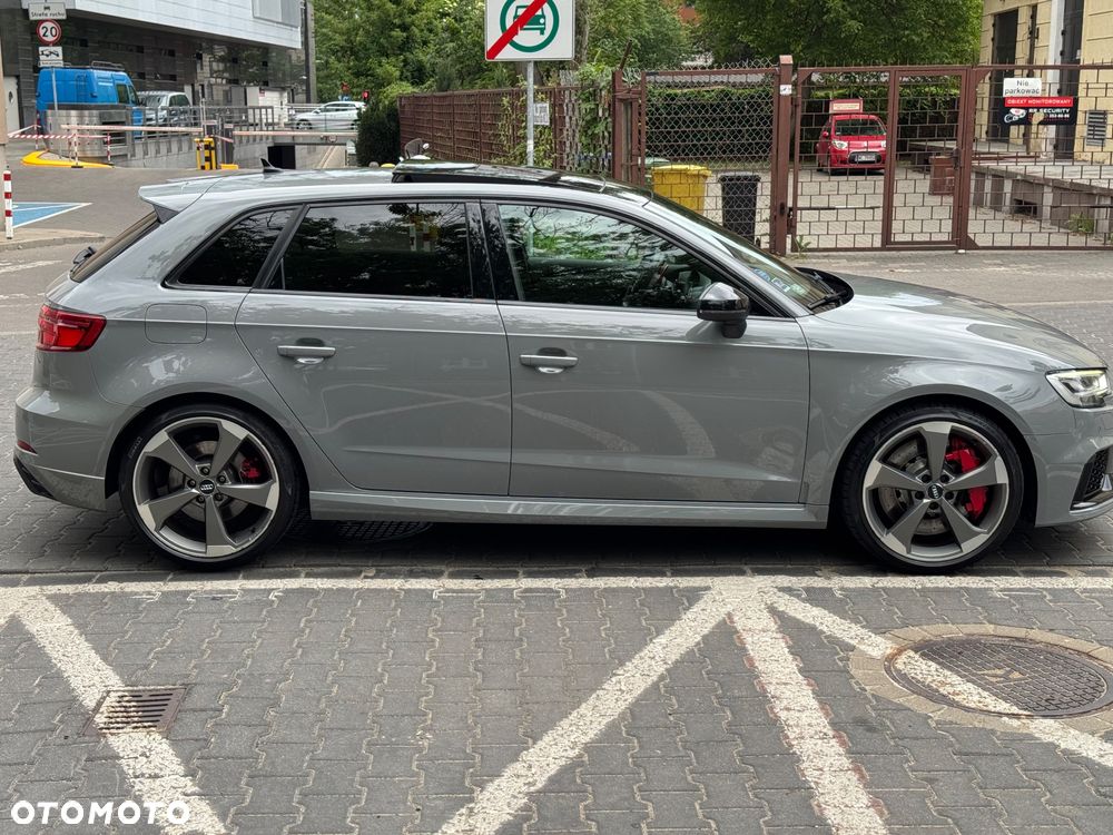 Audi RS3 Sportback 2.5 TFSI Quattro S tronic - 4