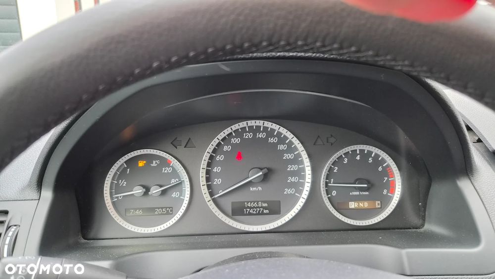Mercedes-Benz Klasa C 180 Kompressor Automatik Elegance - 14