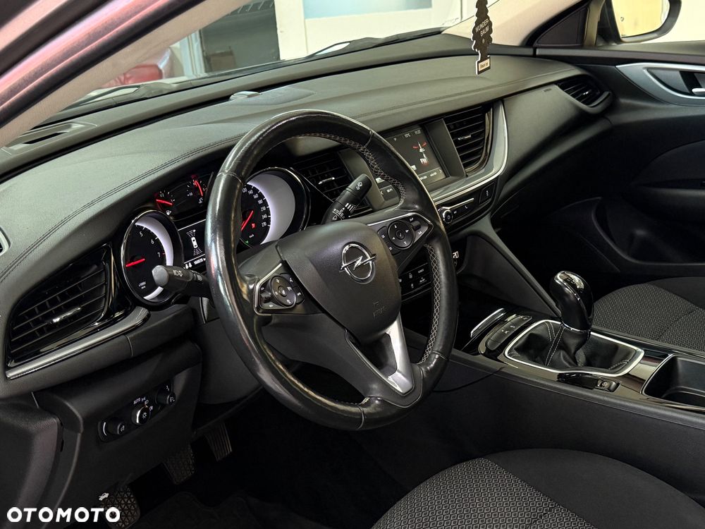 Opel Insignia 1.5 T Exclusive S&S - 6