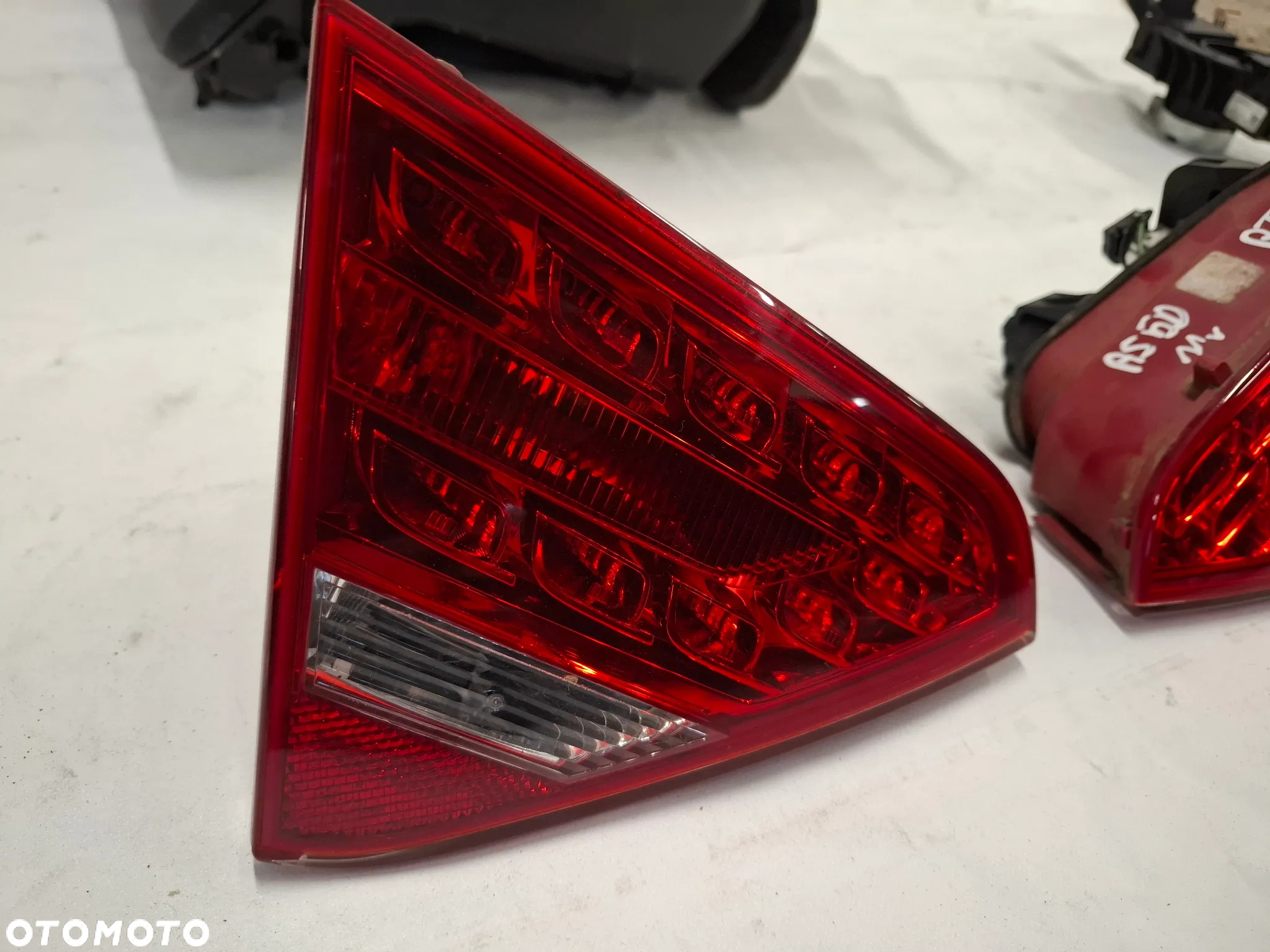 Lampa Led Tył Tylna W Klapę Lewa/Prawa Audi A5 8T Sportback - 3