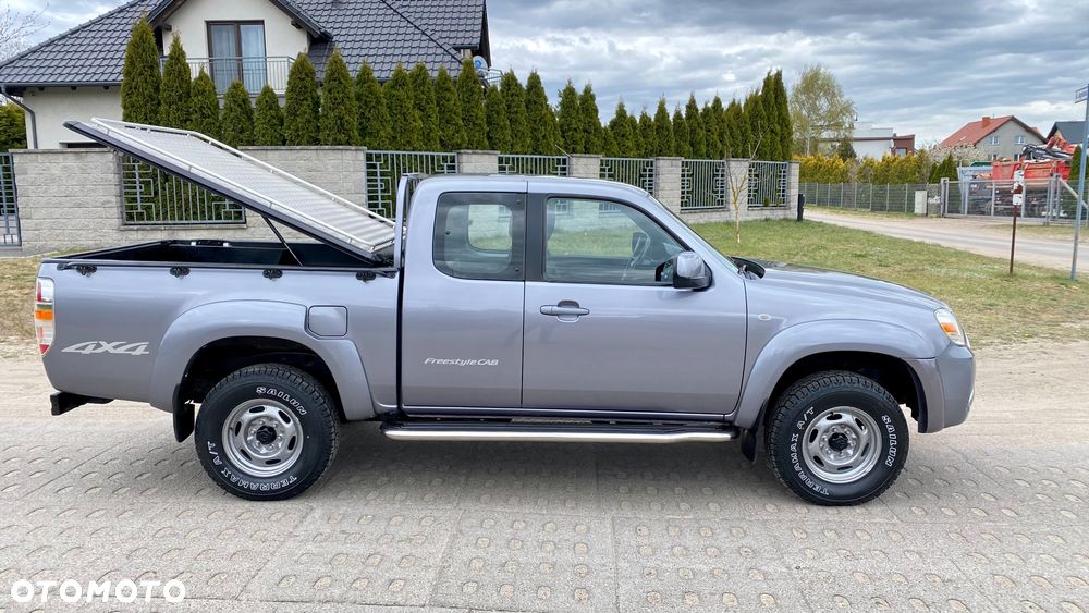 Mazda BT-50 - 16