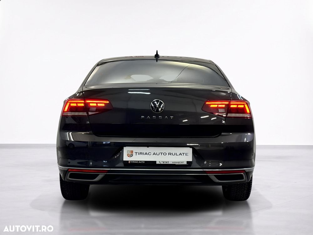 Volkswagen Passat 2.0 TDI DSG Highline - 5
