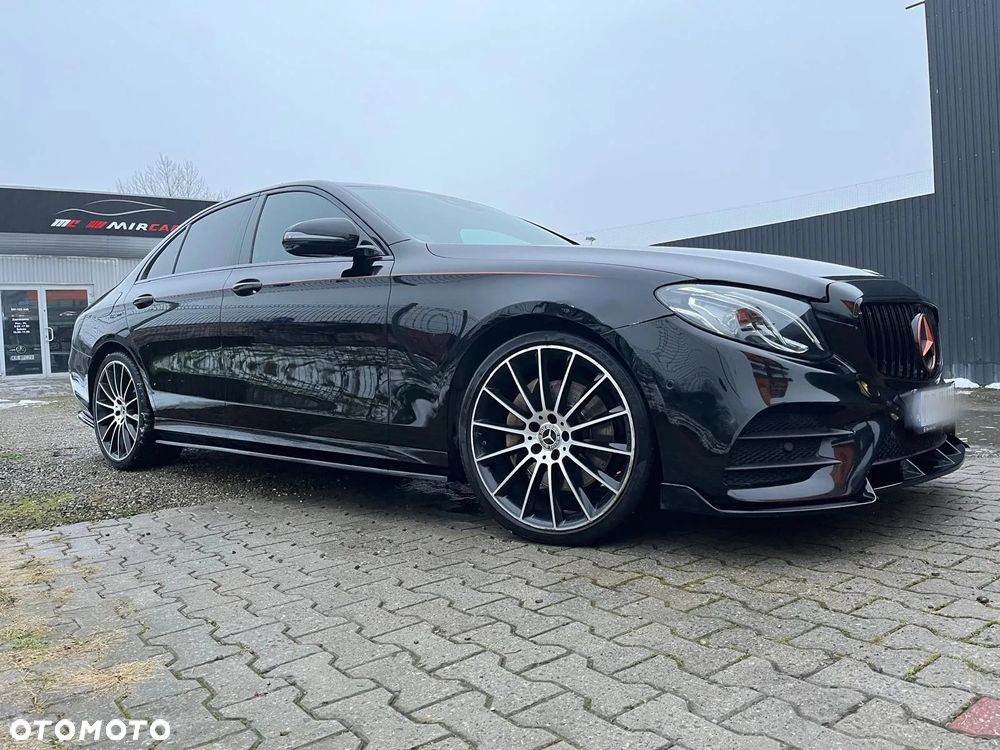 Mercedes-Benz Klasa E 220 d 9G-TRONIC - 1