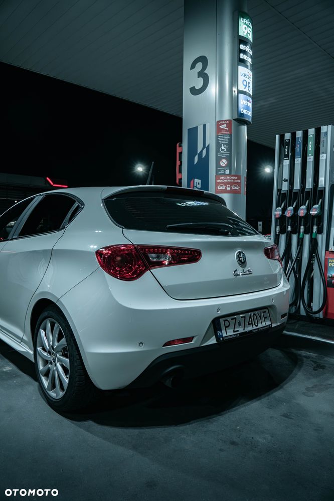 Alfa Romeo Giulietta 1.4 TB Distinctive - 2