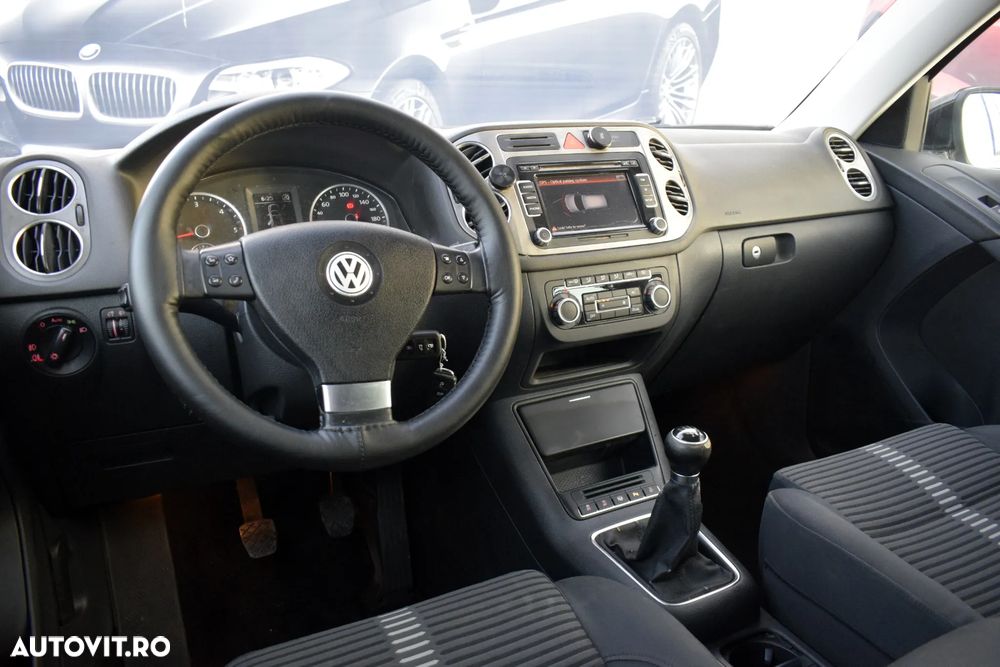 Volkswagen Tiguan - 7