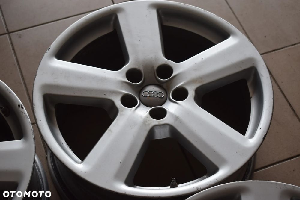 Felgi aluminiowe alufelgi Audi 8Jx18 5x112 ET43 R18 - 3