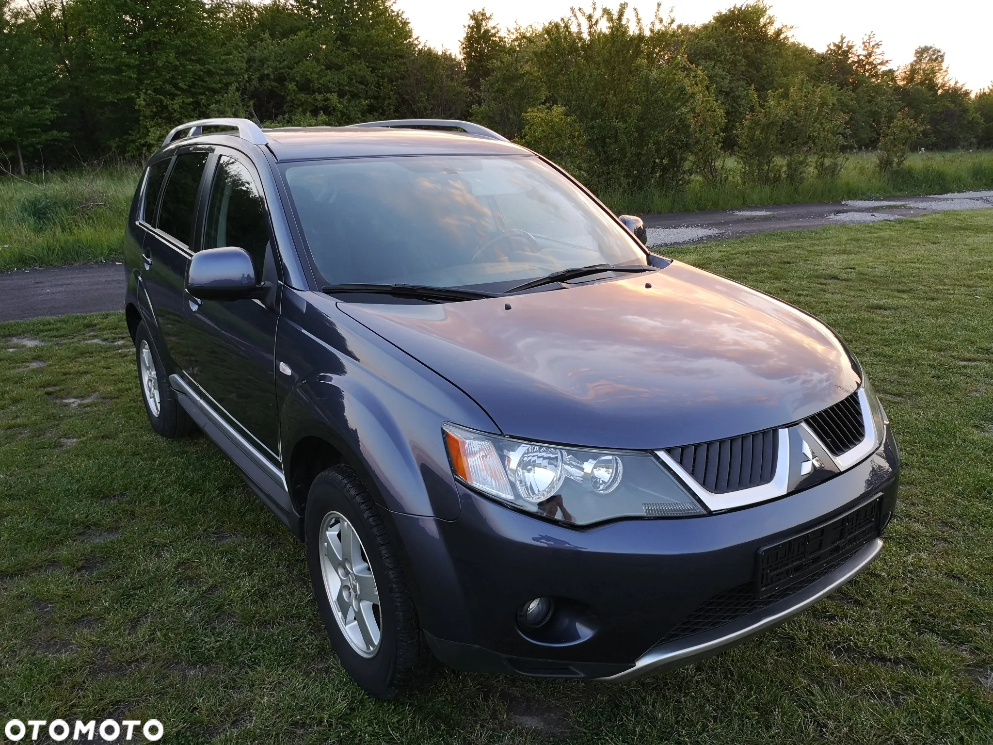 Mitsubishi Outlander 2.4 Invite 2WD - 12