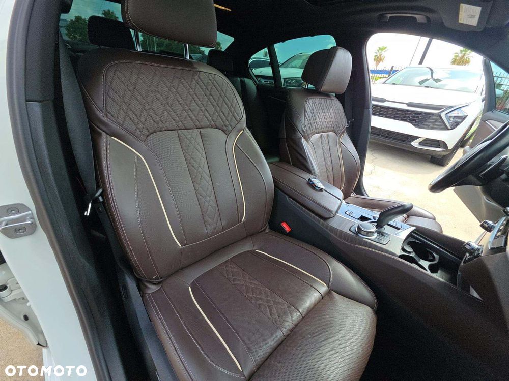 BMW Seria 5 530i M Sport Edition - 7