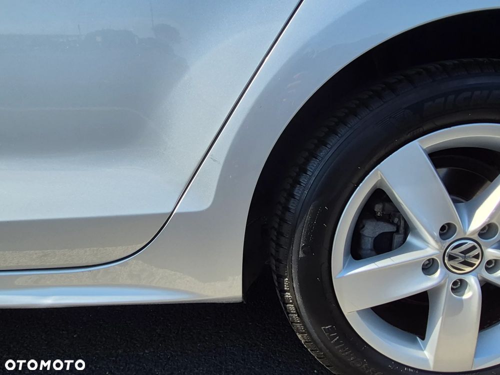 Volkswagen Jetta 1.6 TDI BMT Comfortline - 17