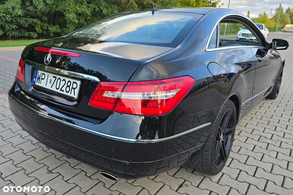 Mercedes-Benz Klasa E 350 7G-TRONIC - 4
