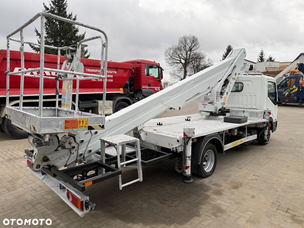 Nissan Podnośnik Koszowy Zwyżka Cmc 250 25 metrów 15 w Bok UDT ! Jak multitel gsr Ruthmann wumag - 2