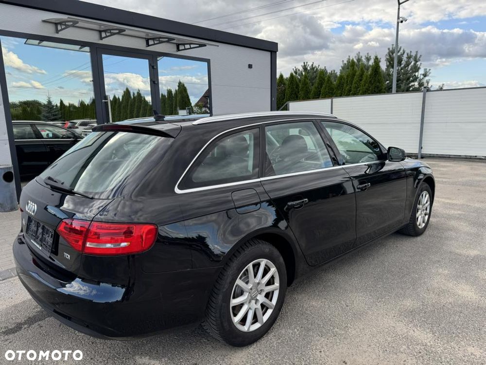 Audi A4 Avant 2.0 TDI DPF clean diesel multitronic Ambiente - 4