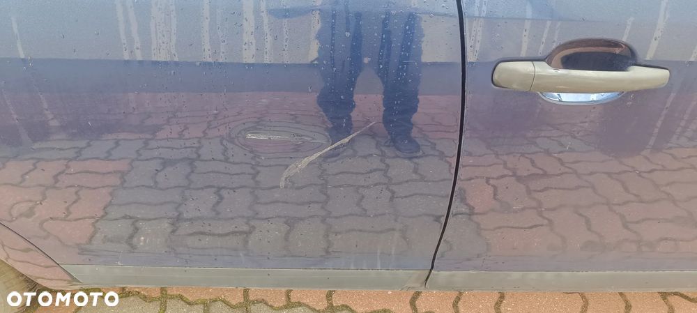 Citroën C4 1.6 16V Style - 4
