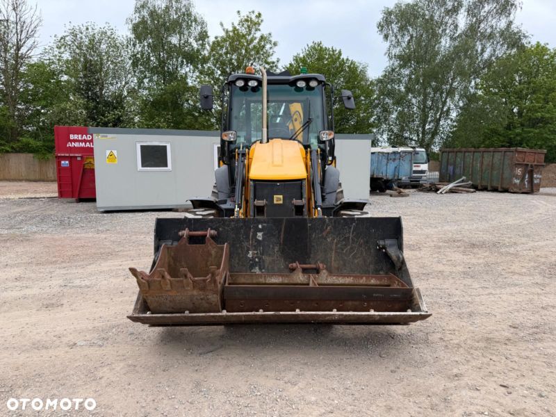 JCB 3CX CONTRACTOR - 7