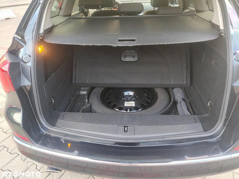 Opel Astra 1.6 T SIDI Sport S&S - 10