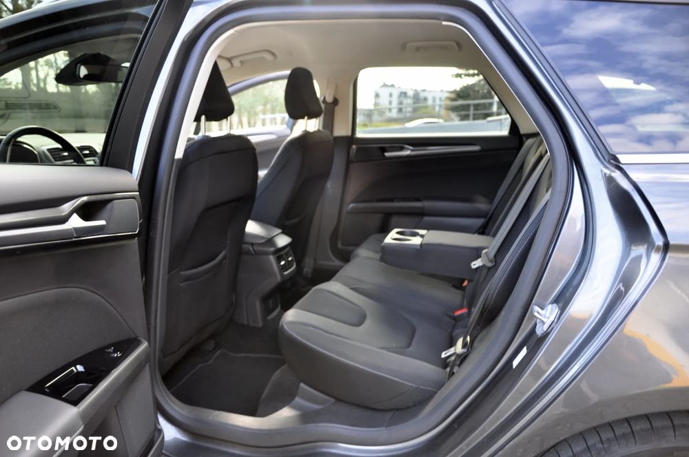 Ford Mondeo 2.0 CVT - 28