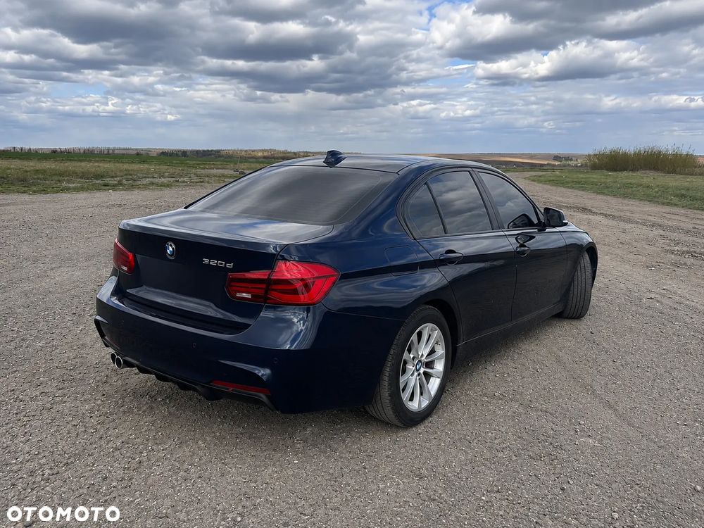 BMW Seria 3 320d Edition M Sport Shadow - 7