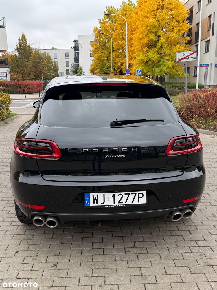 Porsche Macan Standard - 24