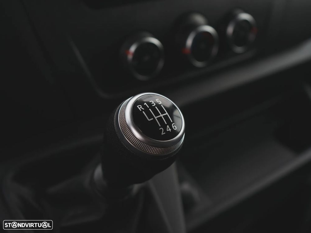 Renault RENAULT MASTER III VAN 2.3 DCI 165 PLATAFORMA ELEVATORIA - 22