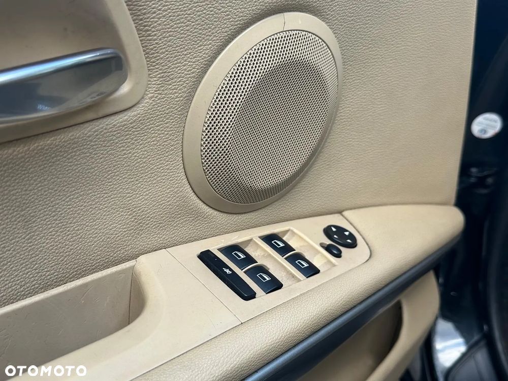 BMW Seria 3 318i Touring - 8