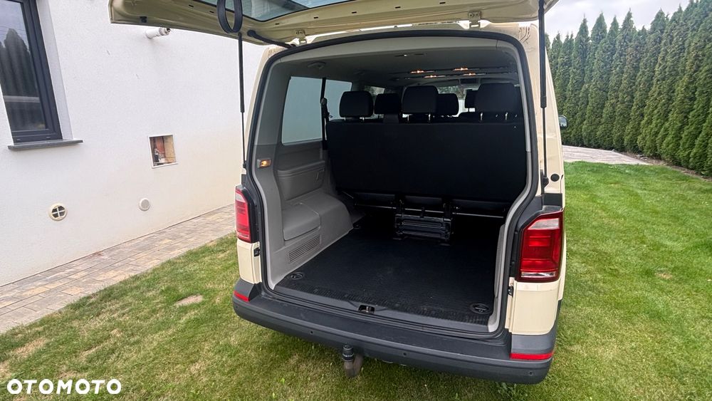 Volkswagen Caravelle 2.0 TDI L2 Trendline DSG - 11