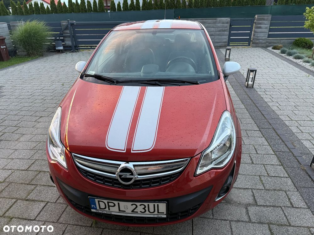 Opel Corsa 1.4 16V Cosmo - 1