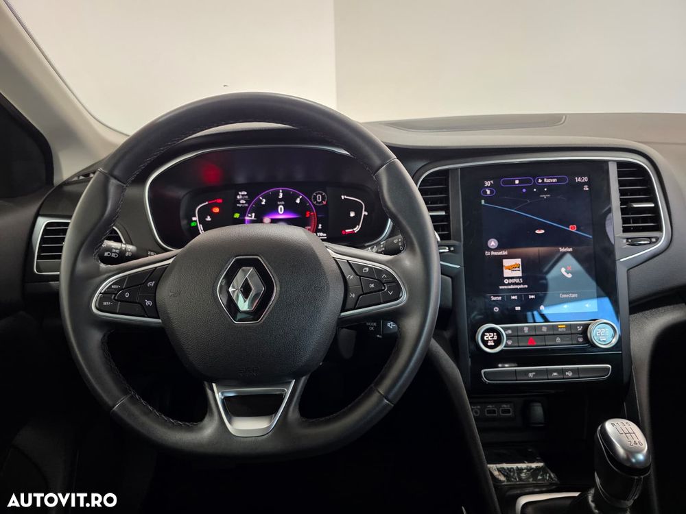 Renault Megane BLUE dCi Zen - 11