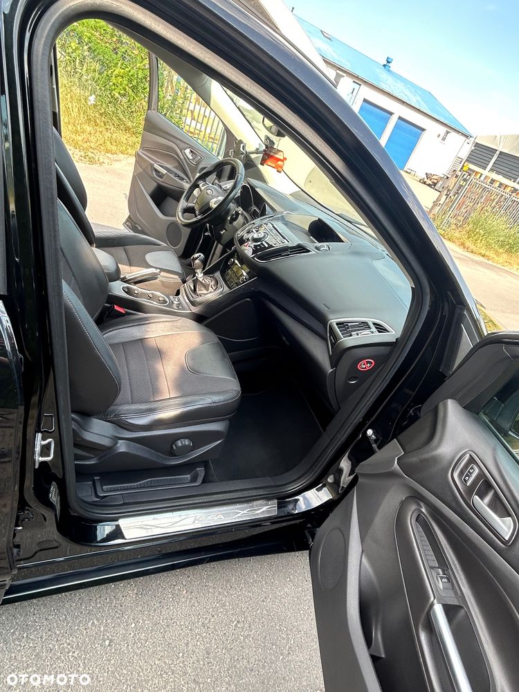 Ford Kuga 2.0 TDCi 2x4 Individual - 11