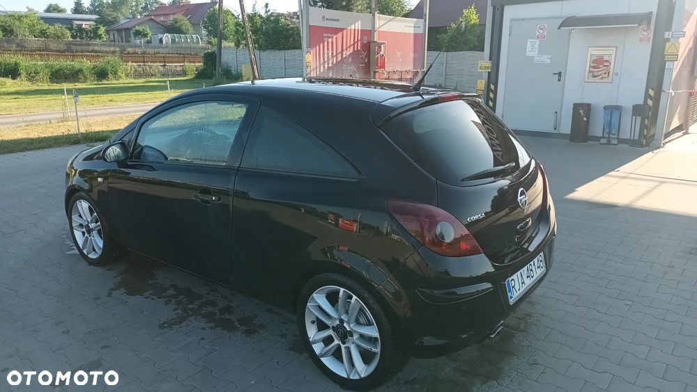 Opel Corsa 1.4 16V Enjoy - 4
