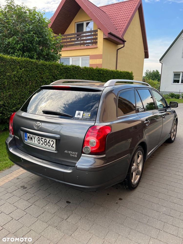 Toyota Avensis 2.2 D-4D Platinium - 7