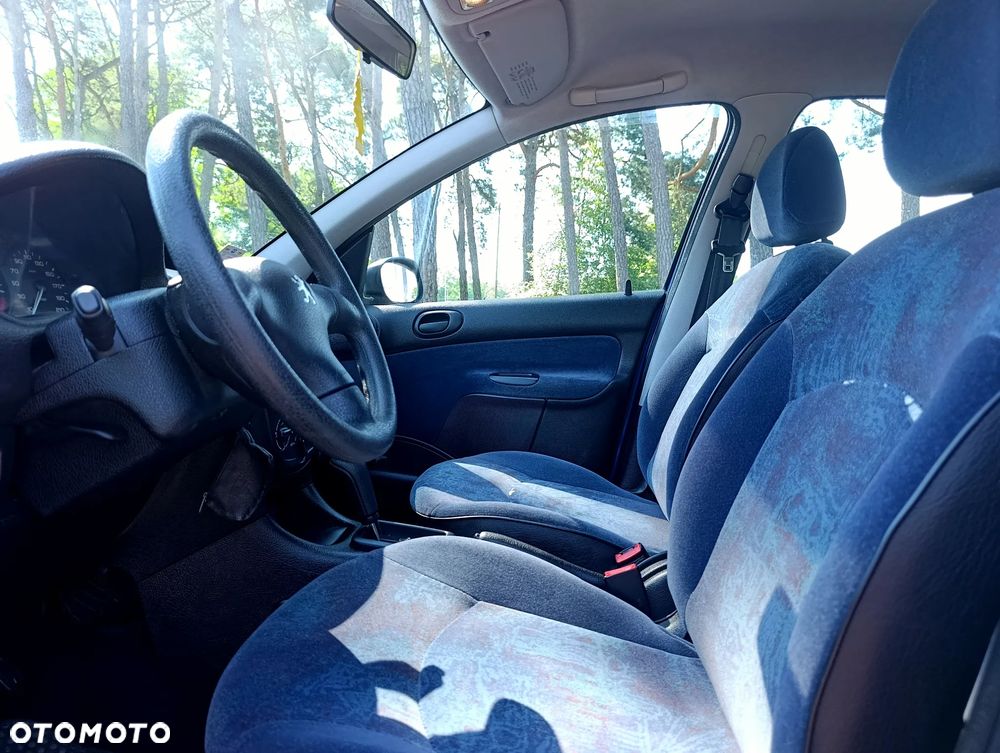 Peugeot 206 75 Automatik Premium - 10