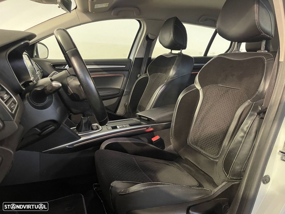 Renault Mégane 1.5 dCi Intens - 11