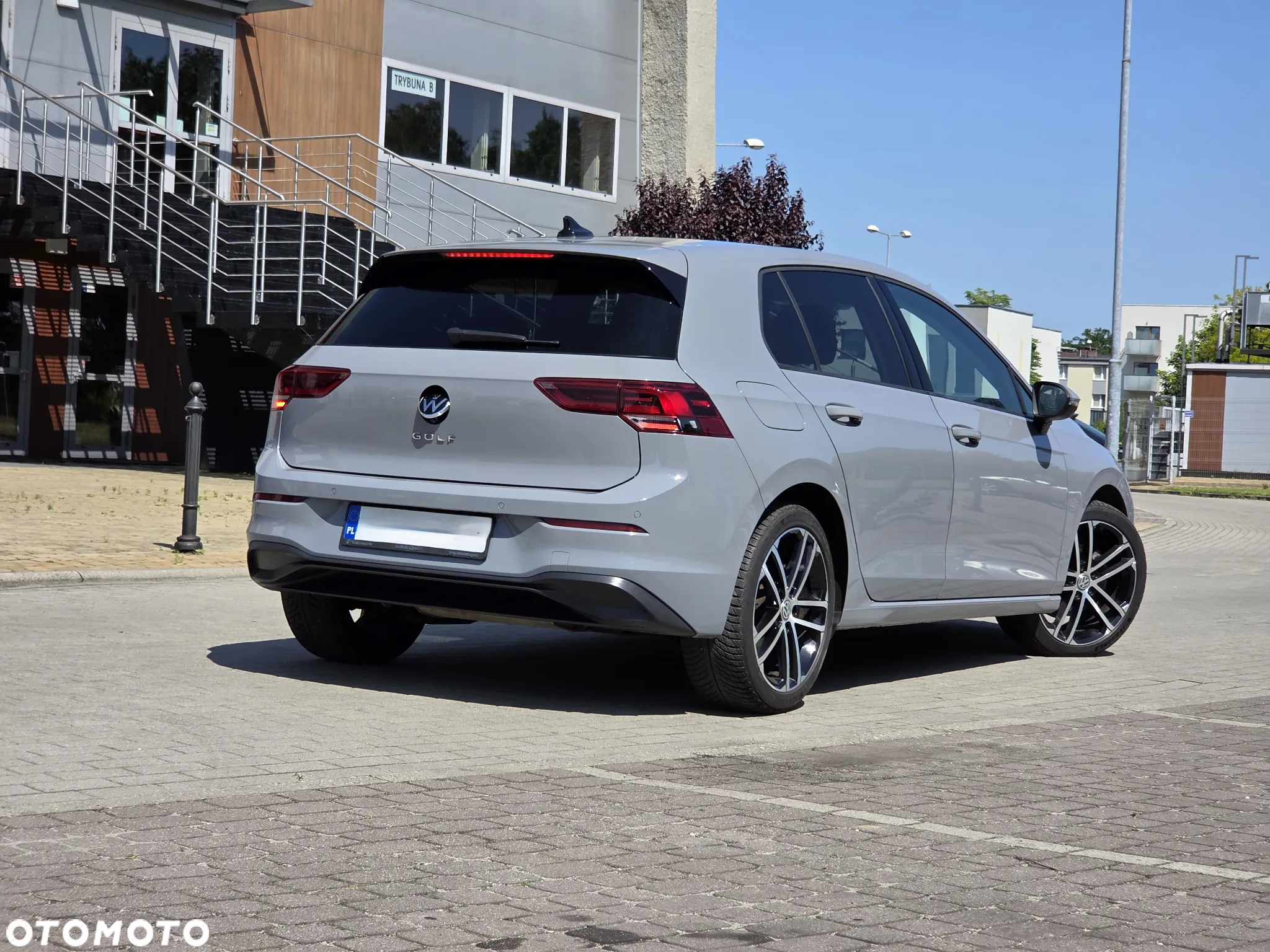 Volkswagen Golf VIII 2.0 TDI - 10