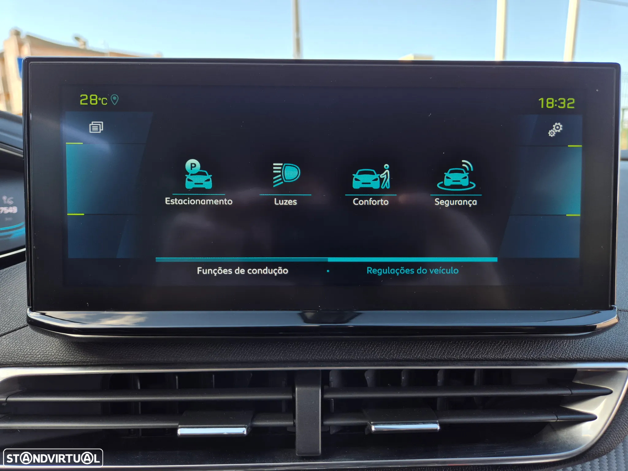 Peugeot 3008 1.6 Hybrid Allure Pack e-EAT8 - 39