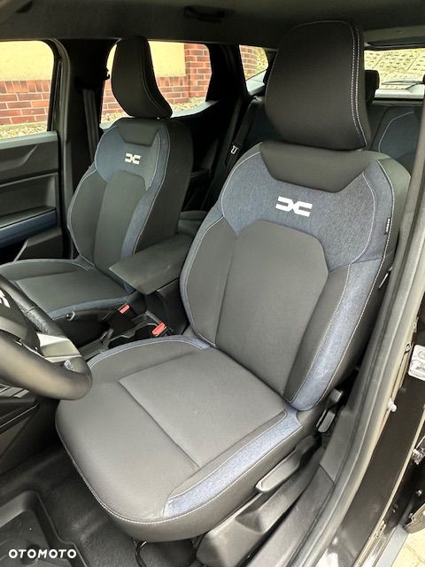 Dacia Duster 1.2 TCe mHEV Journey - 37