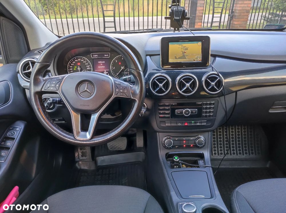 Mercedes-Benz Klasa B 180 (CDI) d 7G-DCT Style - 13