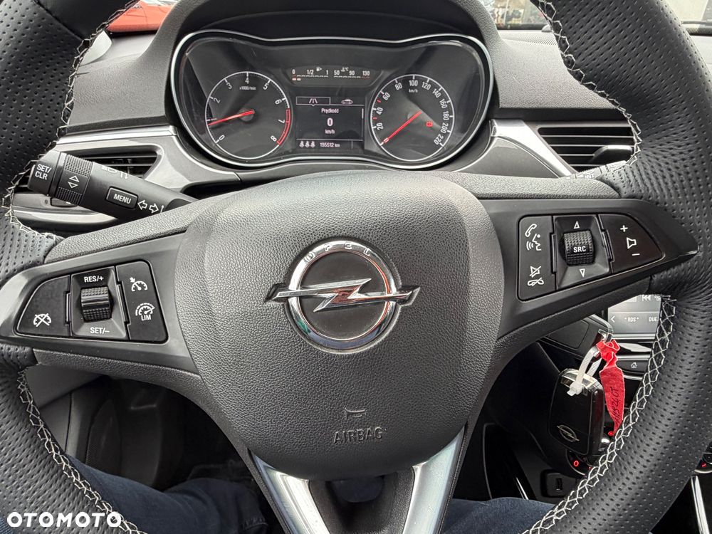 Opel Corsa 1.4 Innovation - 16