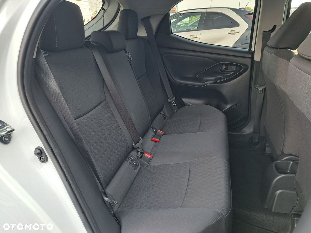 Toyota Yaris - 19