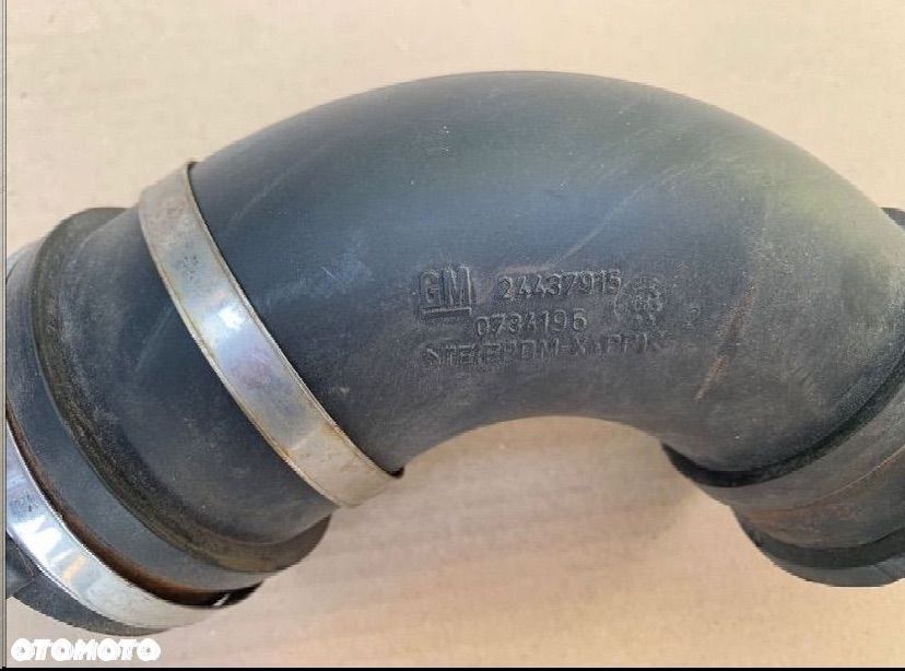 24437915 rura dolot powietrza Opel astra h 3 III - 2