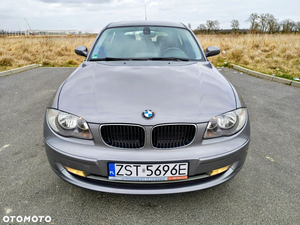 BMW Seria 1 116i - 1
