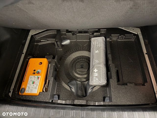 Peugeot 308 PureTech 110 Stop & Start Style - 21