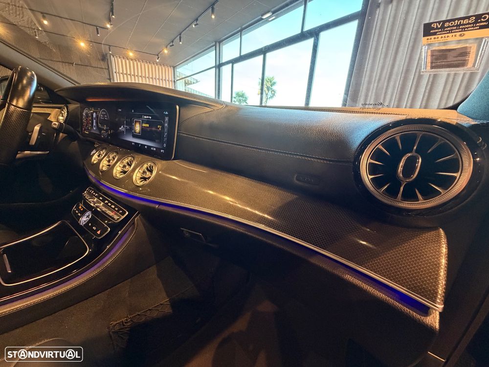 Mercedes-Benz CLS 400 d 4Matic 9G-TRONIC AMG Line - 37