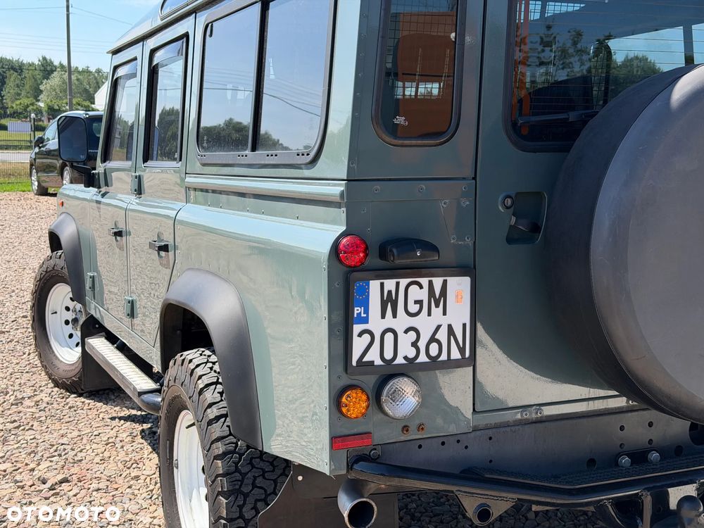Land Rover Defender 2.4 TD4 S - 20