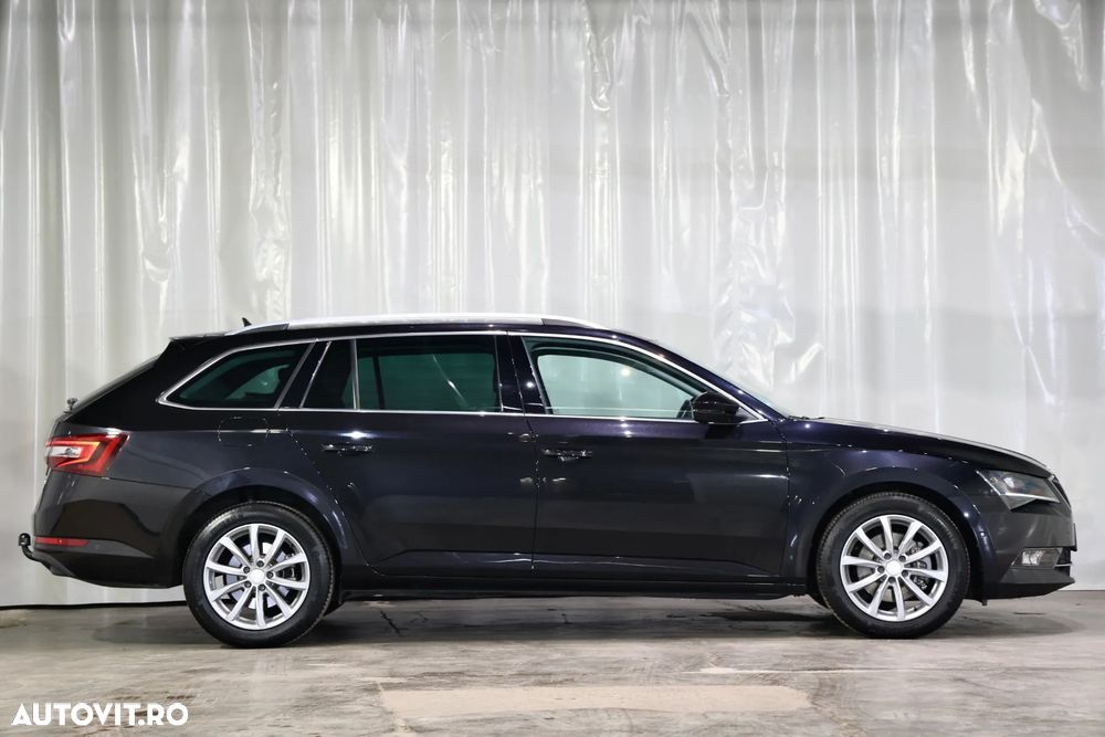 Skoda Superb 1.6 TDI DSG Style - 38
