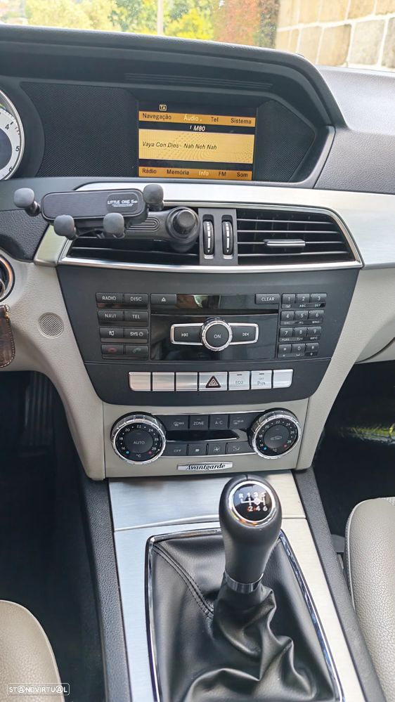 Mercedes-Benz C 220 - 9