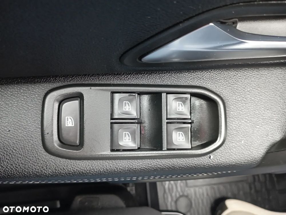 Dacia Duster 1.0 TCe Prestige - 22