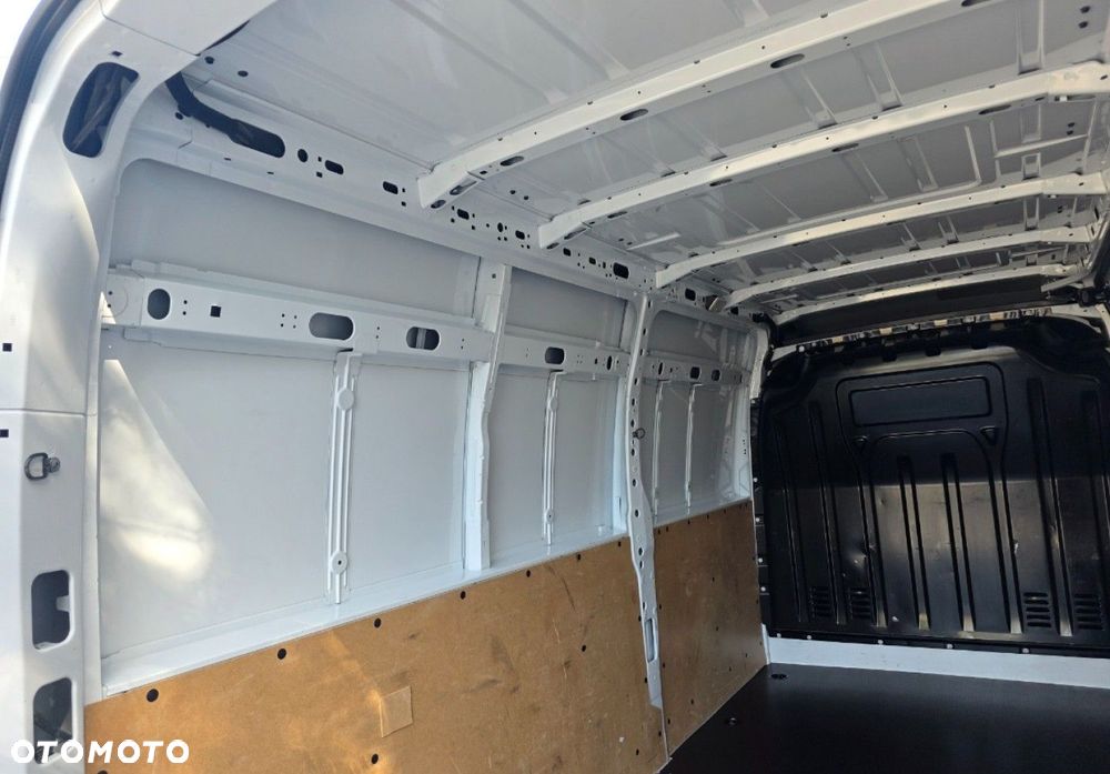 Renault Master - 27