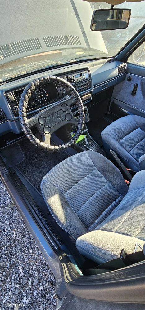 VW Jetta - 9