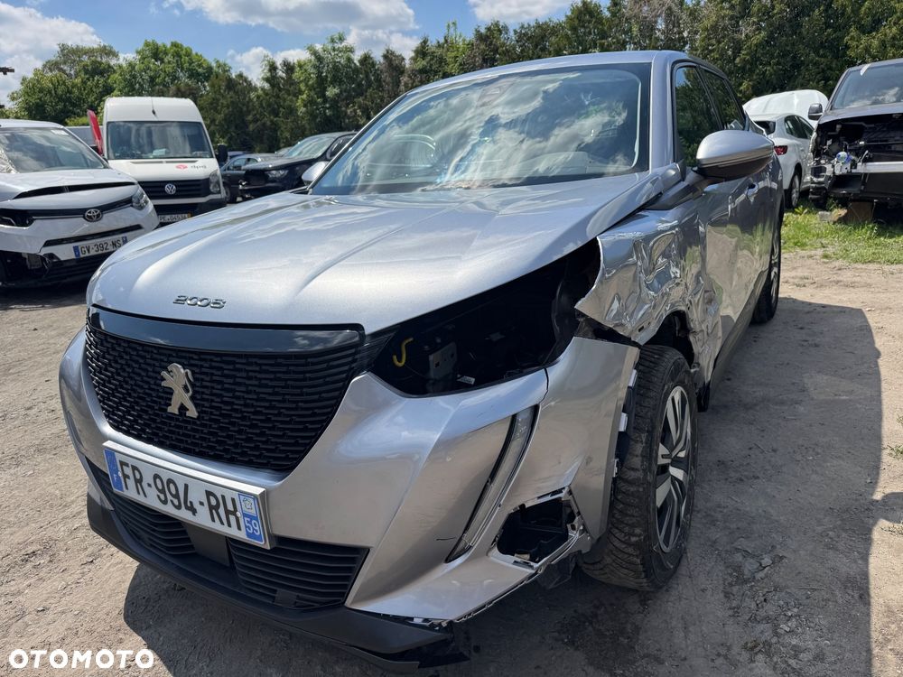 Peugeot 2008 BlueHDi 100 STOP & START Active - 19