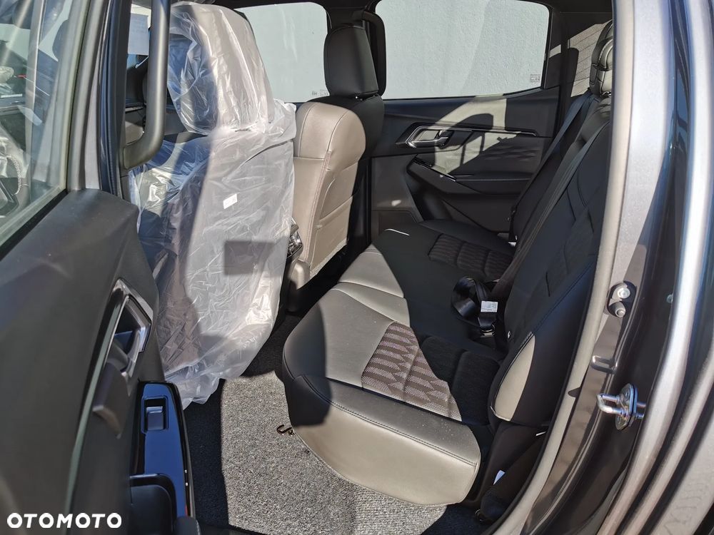 Isuzu D-Max 1.9 DC LSE - 6